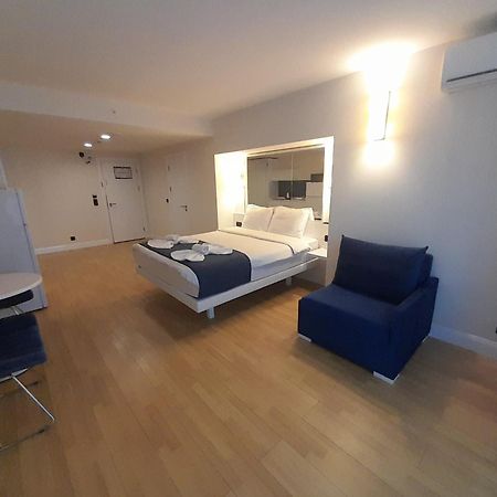 Smart Aparthotel Orbi City 巴统 外观 照片