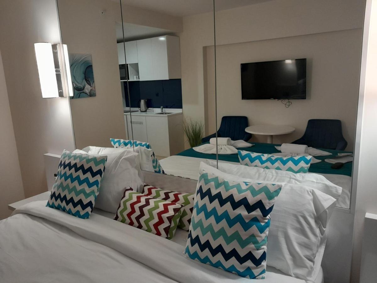 Smart Aparthotel Orbi City 巴统 外观 照片