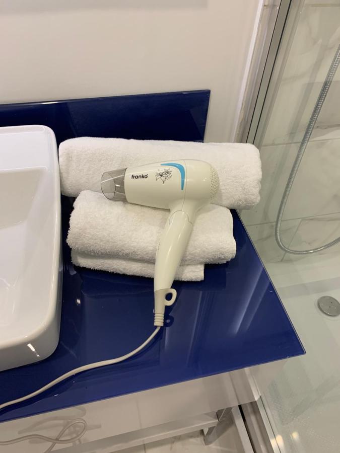 Smart Aparthotel Orbi City 巴统 外观 照片